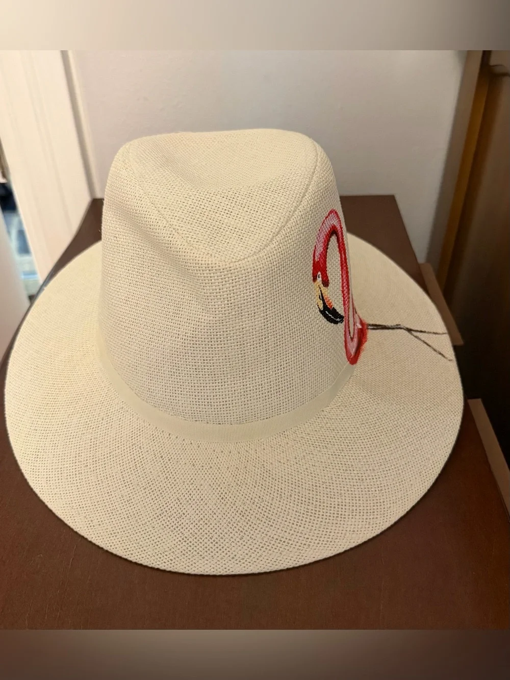 Hand painted women’s flamingo hat. NWOT
